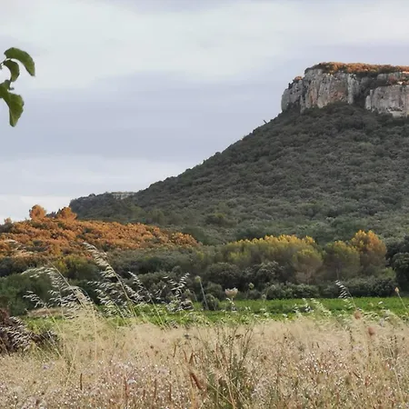 Prázdninový dům Le Du Mas Amouroux, Pres Du Mont Bouquet